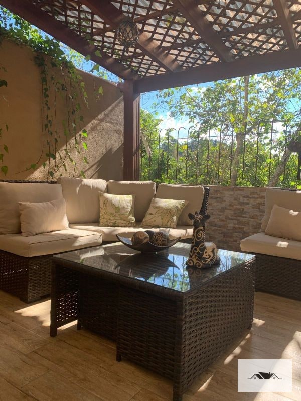 EN RENTA Y VENTA AMPLIA CASA ZONA 15 VH2 CON PERGOLA Y JARDIN — Casa en Alquiler en Vista Hermosa II, Zona 15, Guatemala, Ciudad — foto 4 de 17