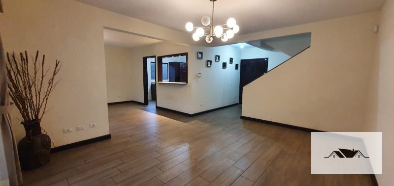 EN RENTA AMPLIA CASA ZONA 16 CONDOMINIO PORTALES DE SAN ISIDRO — Casa en Alquiler en Portal de San Isidro III, Zona 16, Guatemala, Ciudad — foto 13 de 16