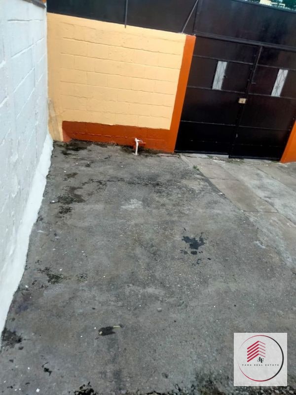 SE RENTA LINDA CASA EN MONTERREAL ZONA 4 DE MIXCO — Casa en Alquiler en Zona 4 Mixco, Guatemala, Ciudad — foto 3 de 17