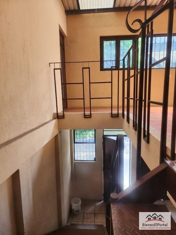 CASA EN ALQUILER EN BULEVAR SUR DE SAN CRISTÓBAL - 2