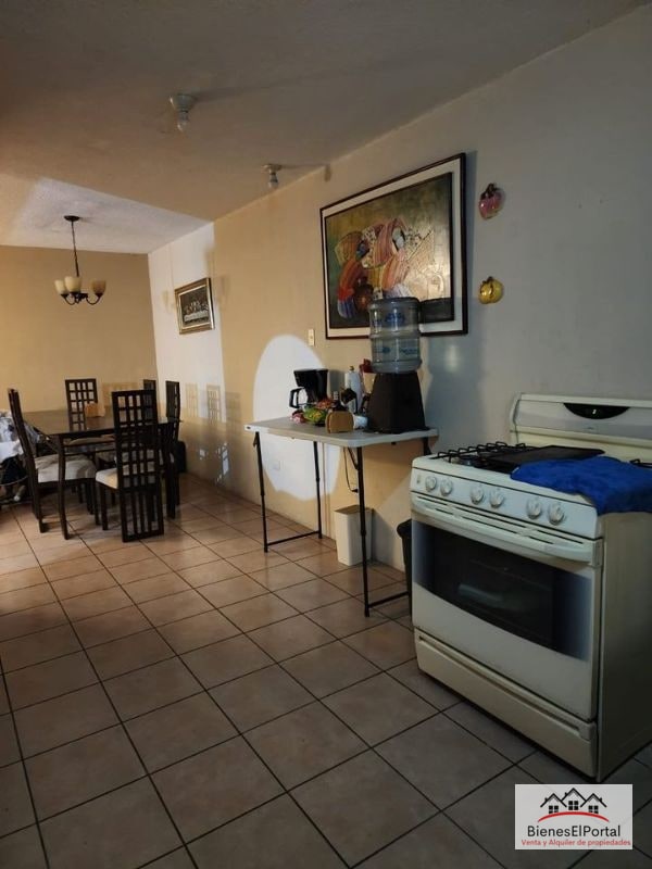 CASA EN ALQUILER EN BULEVAR SUR DE SAN CRISTÓBAL - 4