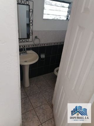 GANGA Vendo casa en condominio Maria Luisa Carretera a el Salvador km 19 — Casa en Venta en Carretera a El Salvador, Guatemala, Ciudad — miniatura 5 de 17