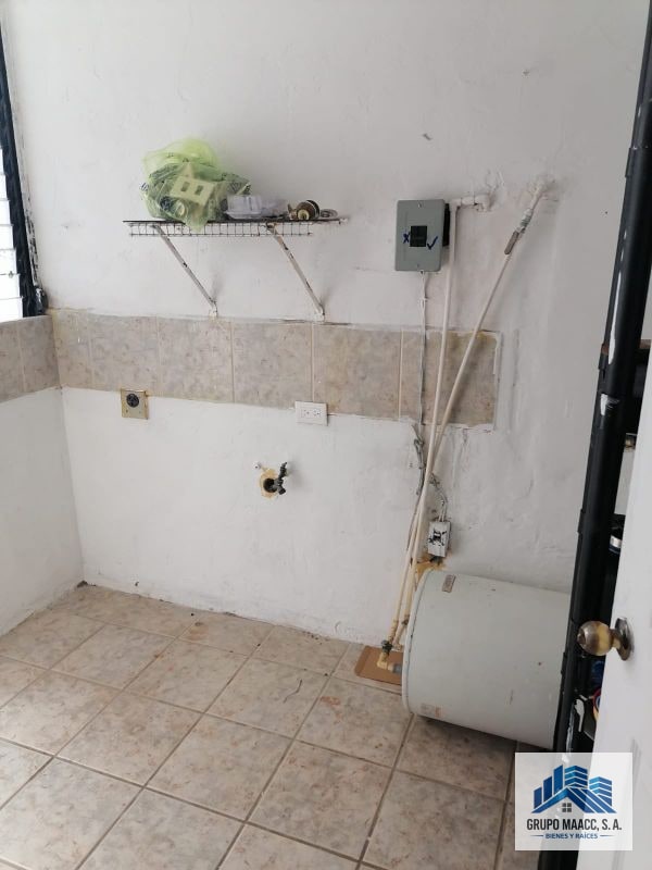 GANGA Vendo casa en condominio Maria Luisa Carretera a el Salvador km 19 - 5