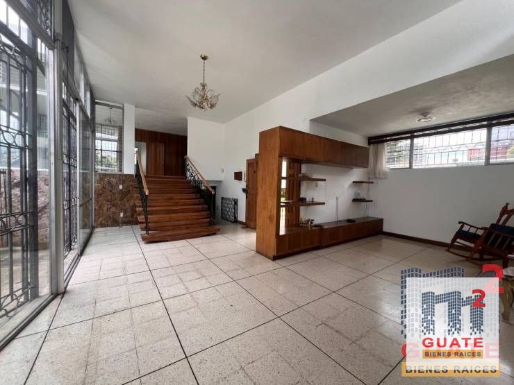 Casa en Renta, Zona 15 - 3
