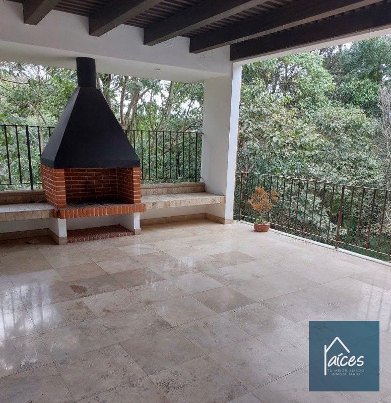 Casa en venta ENCINOS 3, zona 16 Cayalá — Casa en Venta en Encinos de Cayala III, Zona 16, Guatemala, Ciudad — foto 3 de 12