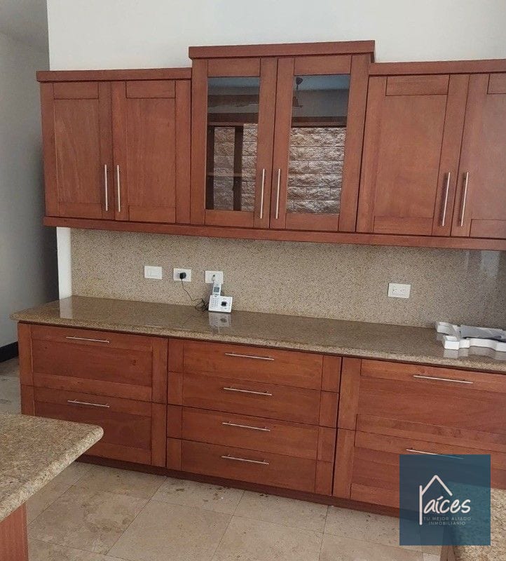 Casa en venta ENCINOS 3, zona 16 Cayalá — Casa en Venta en Encinos de Cayala III, Zona 16, Guatemala, Ciudad — foto 2 de 12