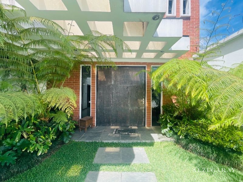 CASA MODERNA CON JARDIN - 3 HAB/ CONDOMINIO KM 21.5 - 1