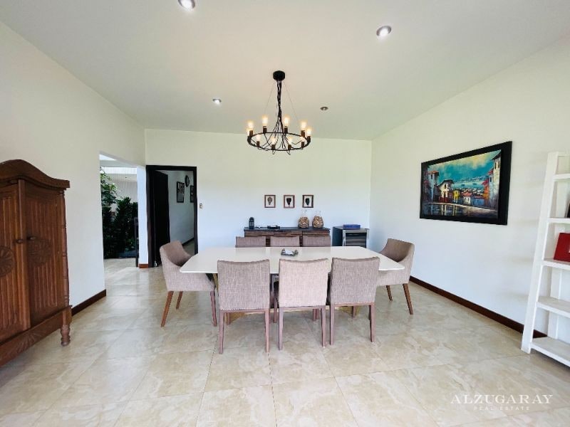 CASA MODERNA CON JARDIN - 3 HAB/ CONDOMINIO KM 21.5 - 12