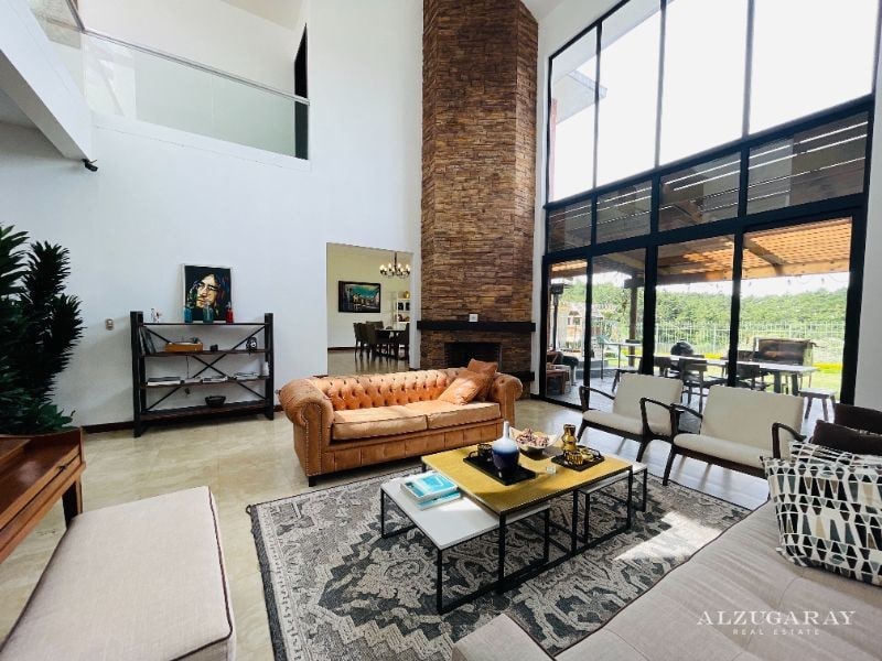 CASA MODERNA CON JARDIN - 3 HAB/ CONDOMINIO KM 21.5 - 17