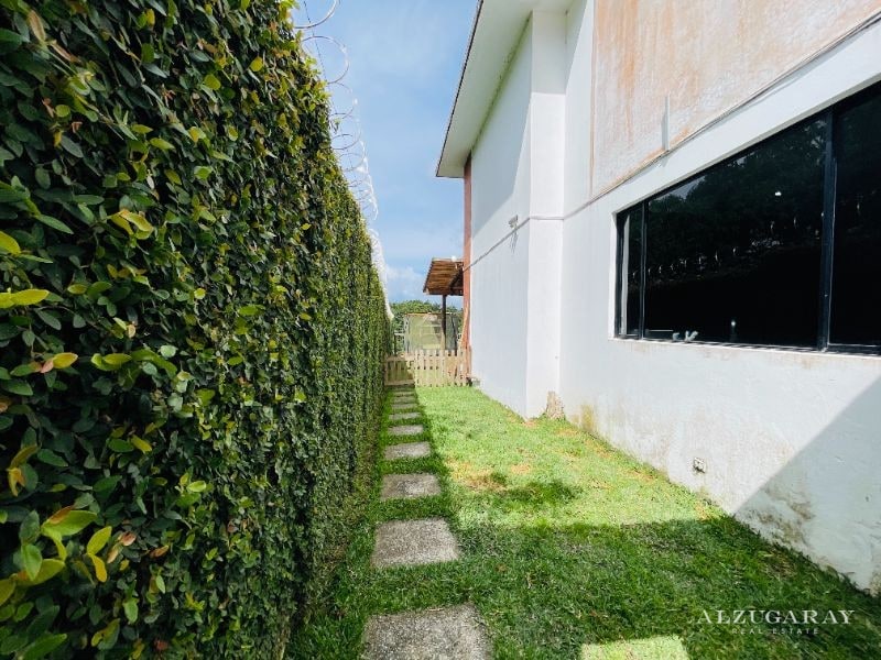 CASA MODERNA CON JARDIN - 3 HAB/ CONDOMINIO KM 21.5 - 3