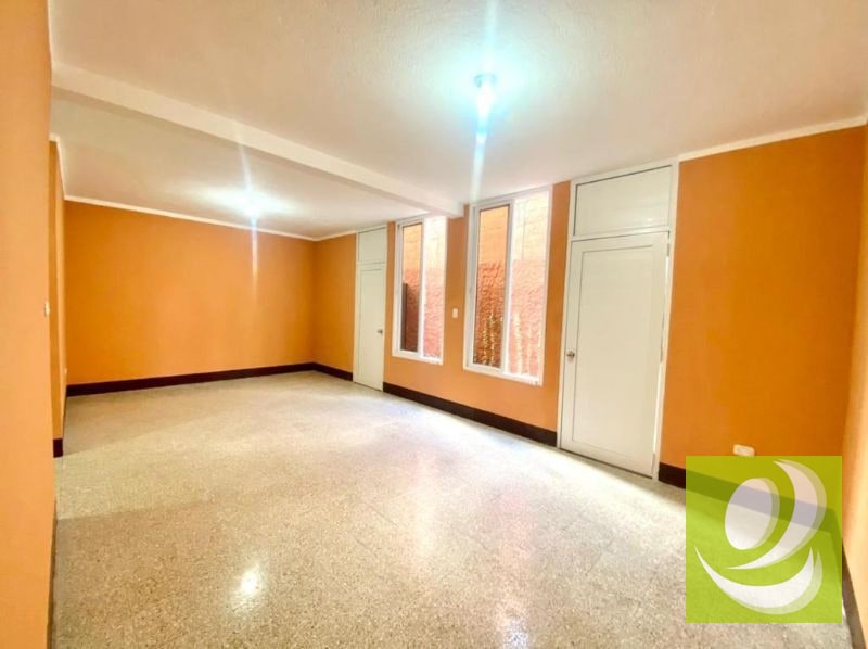 ATENCIÓN INVERSIONISTA VENTO 5 CASAS CON AMPLIO TERRENO EN CHIQUIMULA CENTRO - 9