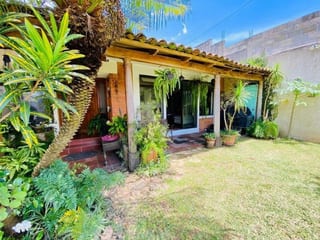 Zona 13 Aurora 1 Vendo casa Amplio Jardin — Casa en Venta en Zona 13, Guatemala, Ciudad — miniatura 3 de 12
