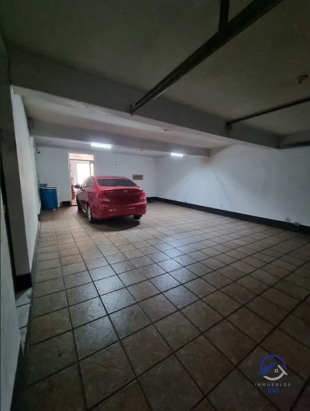 CASA EN VENTA EN LAS CHARCAS - ZONA 11 - GUATEMALA - 13