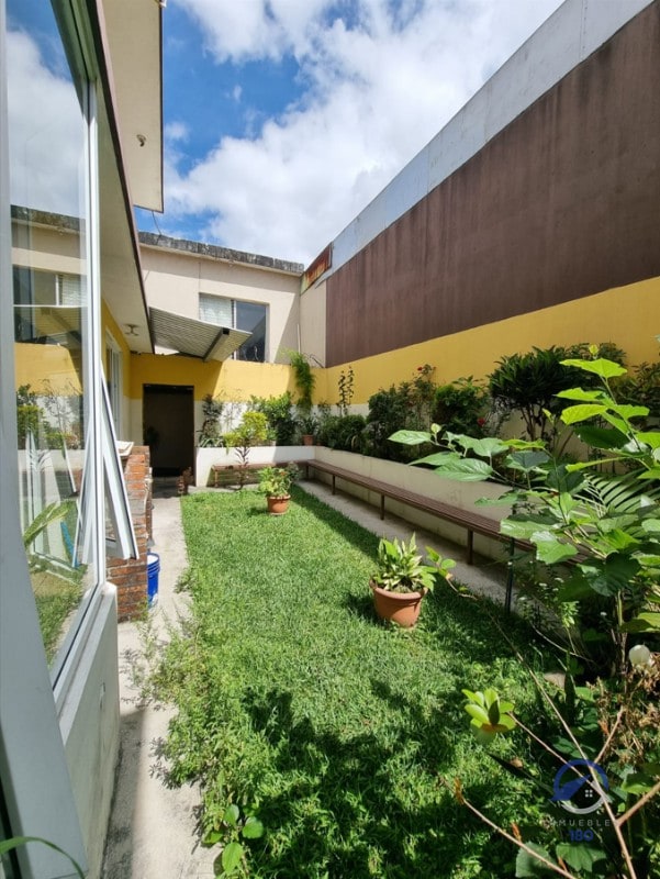 CASA EN VENTA EN LAS CHARCAS - ZONA 11 - GUATEMALA - 1