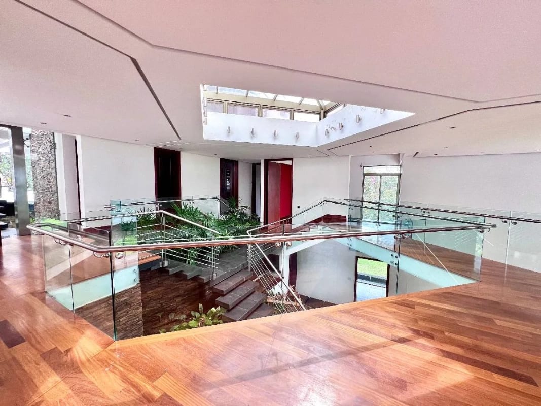 Residencia de Lujo en el Club de Golf más Exclusivo de Guatemala — Casa en Venta en Zona 16, Guatemala, Ciudad — foto 8 de 16