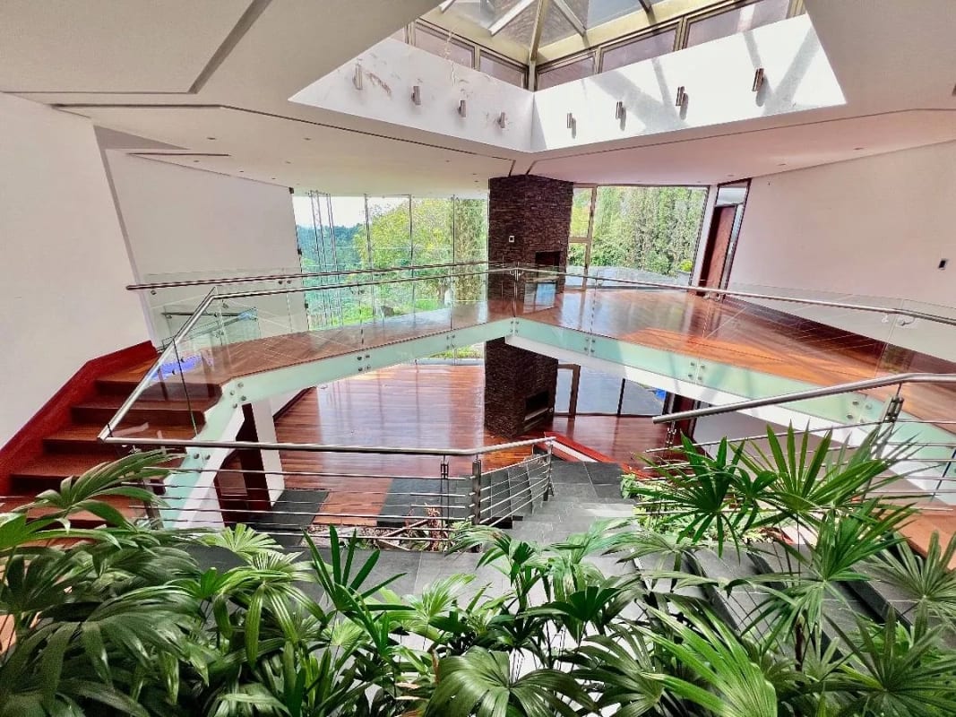 Residencia de Lujo en el Club de Golf más Exclusivo de Guatemala — Casa en Venta en Zona 16, Guatemala, Ciudad — foto 7 de 16