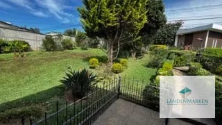 VENTA DE  CASA CON EXTENSO TERRENO EN SAN CRISTOBAL SECTOR A10 — Casa en Venta en Zona 8 Mixco, Guatemala, Ciudad — miniatura 1 de 17