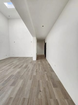 HERMOSA CASA NUEVA EN SAN ANTONIO CON AMPLIO TERRENO KM 16.5 CAES — Casa en Venta en Carretera a El Salvador, Guatemala, Ciudad — miniatura 2 de 8