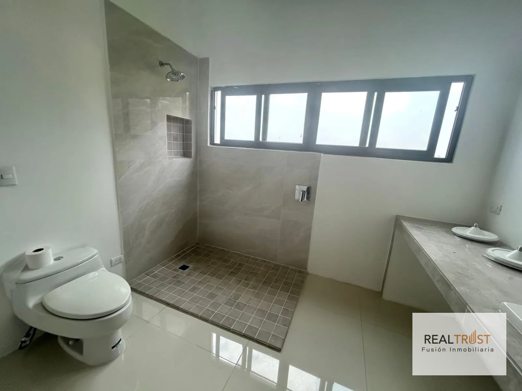 CASA EN VENTA VISTALVALLE KM. 9 CAES - 8
