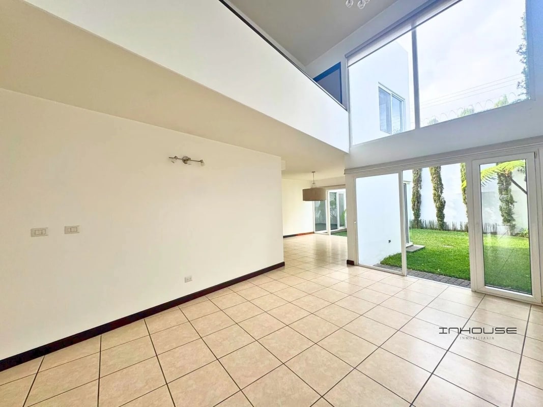 CASA EN VENTA EN ZONA 16 CAMPOS DE SAN ISIDRO - 5