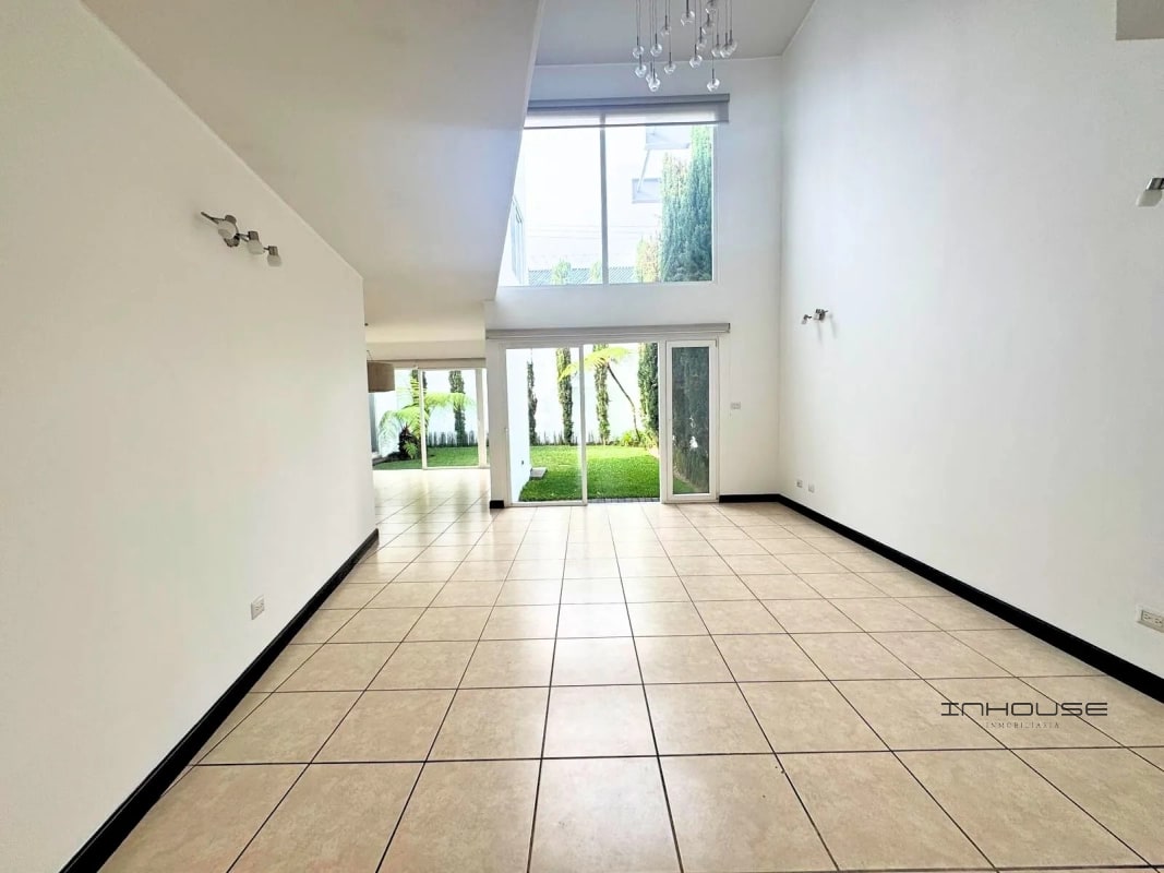 CASA EN VENTA EN ZONA 16 CAMPOS DE SAN ISIDRO - 6