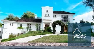 Casa con piscina en venta FORESTA CAYALA Zona 16 (D) — Casa en Venta en Foresta de Cayalá, Zona 16, Guatemala, Ciudad — miniatura 7 de 16