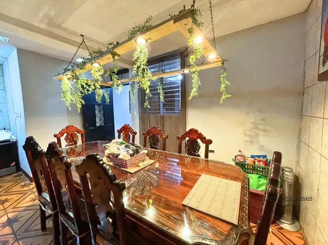 CASA EN VENTA EN VILLA NUEVA DE TRES NIVELES — Casa en Venta en Villa Nueva, Guatemala, Ciudad — foto 8 de 8