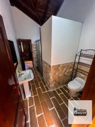 Casa en venta en el kilometro 25 de carretera a El Salvador Colmenas Villa Canales — Casa en Venta en Villa Canales, Guatemala, Ciudad — miniatura 11 de 17