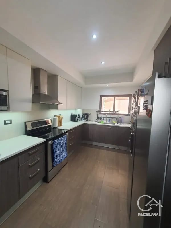Casa en Venta grande y linda en Paisajes de San Antonio, CAES — Casa en Venta en San Antonio, Carretera a El Salvador, Guatemala, Ciudad — foto 6 de 15
