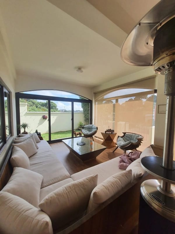 Casa en Venta  grande y linda en Paisajes de San Antonio, CAES — Casa en Venta en San Antonio, Carretera a El Salvador, Guatemala, Ciudad — foto 2 de 15