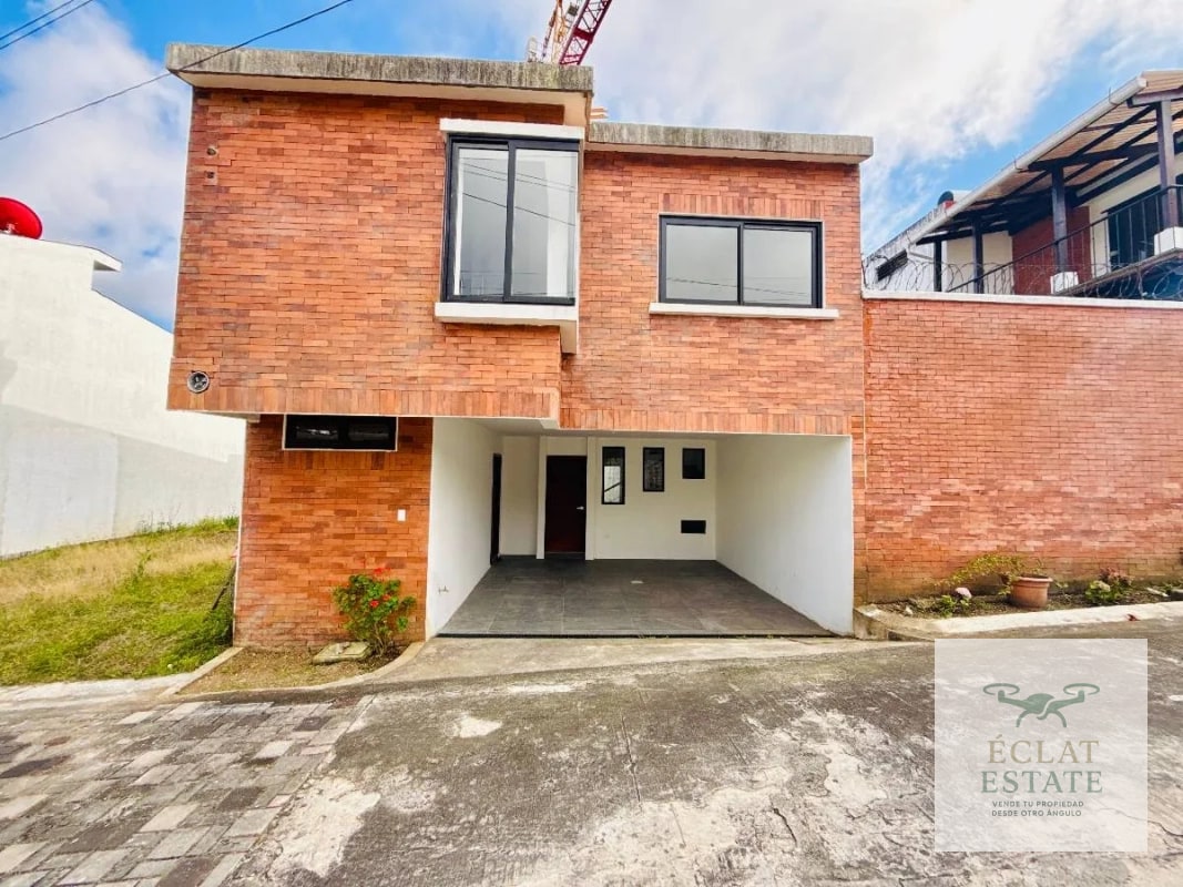 Casa en venta en km 20 a Carretera a San José Pinula - 1