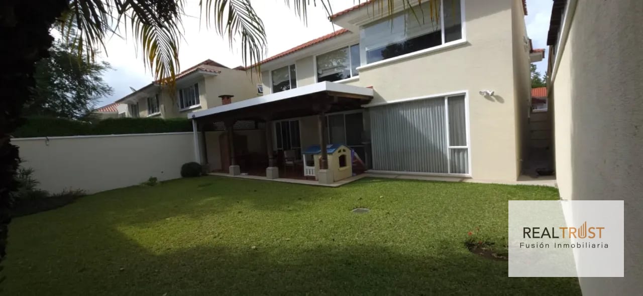 CASA EN VENTA PORTAL DEL BOSQUE KM 23 CAES — Casa en Venta en Carretera a El Salvador, Guatemala, Ciudad — foto 1 de 13