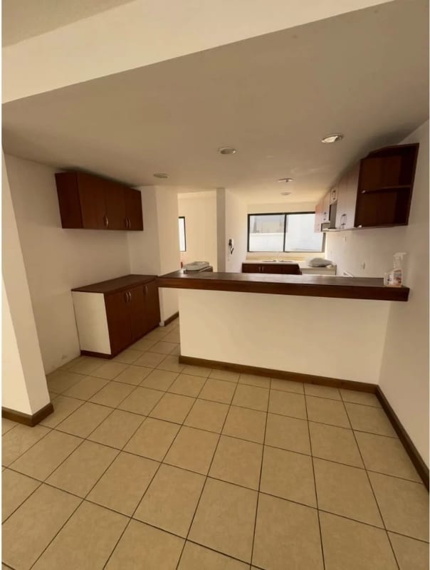 Rento Casa en Condominio San Mateo, Boulevard Acatan zona 16 — Casa en Alquiler en Zona 16, Guatemala, Ciudad — foto 9 de 14