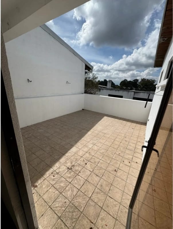 Rento Casa en Condominio San Mateo, Boulevard Acatan zona 16 — Casa en Alquiler en Zona 16, Guatemala, Ciudad — foto 5 de 14