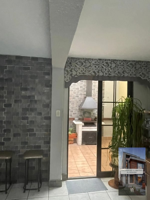 VENDO CASA EN ZONA 2 SAN ANGEL - 4