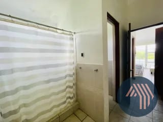 VENTA DE AMPLIA CASA - ALTA VISTA CLUB, SAN JOSÉ PINULA — Casa en Venta en Carretera a El Salvador, Guatemala, Ciudad — miniatura 8 de 10