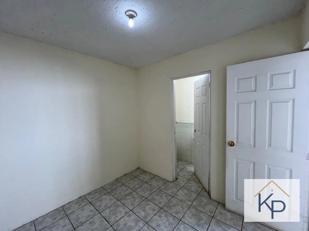 Amplia casa en venta en condominio Km 19 a San José Pinula - 12
