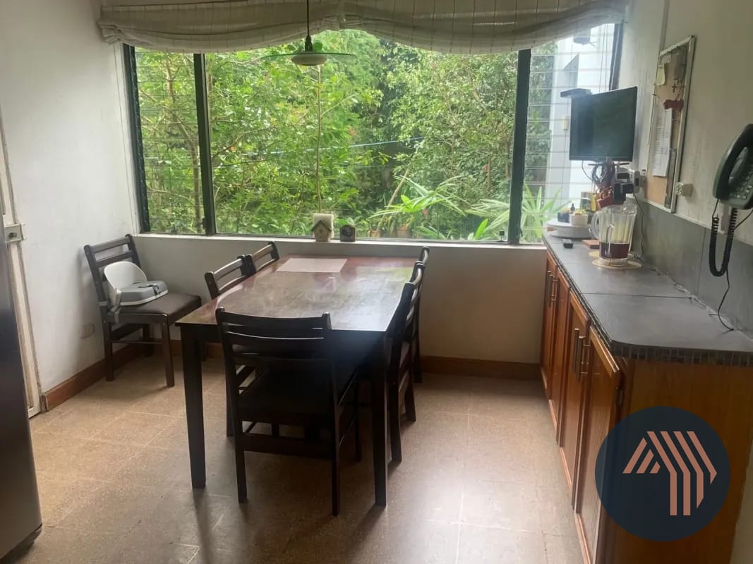 VENTA DE CÓMODA CASA - SAN ANTONIO, KM 17.5 CES — Casa en Venta en San Antonio, Carretera a El Salvador, Guatemala, Ciudad — foto 2 de 13