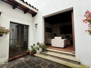 ALQUILER CASA AMUEBLADA A POCOS PASOS DEL CASCO DE ANTIGUA — Casa en Alquiler en Antigua, Sacatepéquez — miniatura 6 de 15