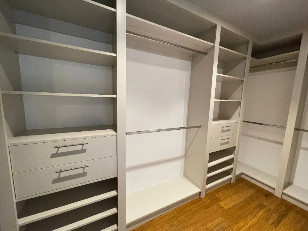 Apartamento Renta Zona 15 VH2, Edificio Boutique, de 3 Dormitorios y Dormitorio de Servicio — Apartamento en Alquiler en Zona 15, Guatemala, Ciudad — foto 8 de 10