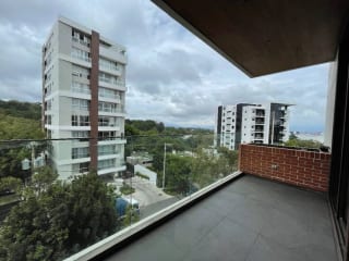 Apartamento Renta Zona 15 VH2, Edificio Boutique, de 3 Dormitorios y Dormitorio de Servicio — Apartamento en Alquiler en Zona 15, Guatemala, Ciudad — miniatura 3 de 10