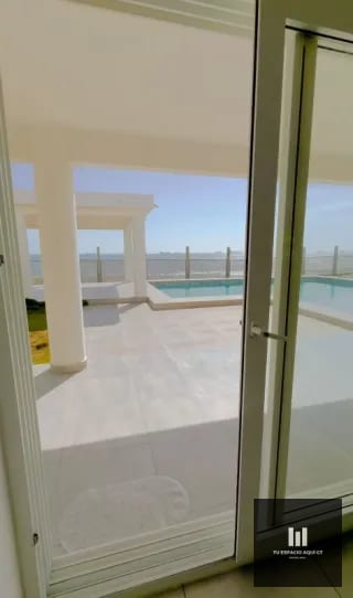 Tu Paraíso Privado en Puerto de Itzapa, Piscina, cancha y 4 Hermosas suites — Casa en Venta en Iztapa, Escuintla — miniatura 12 de 17