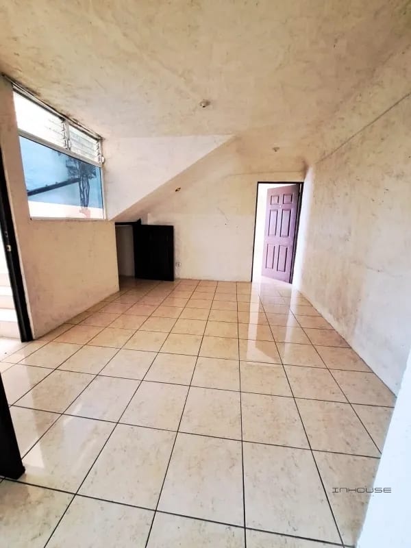 CASA EN VENTA ARRAZOLA 2 IDEAL PARA INVERSIONISTAS — Casa en Venta en Carretera a El Salvador, Guatemala, Ciudad — foto 5 de 12