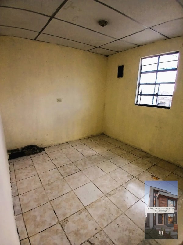 VENDO CASA EN ZONA 6 - 4
