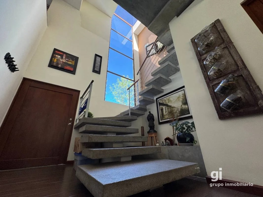 Linda casa en venta en condominio exclusivo de zona 16 - 9