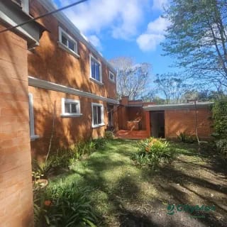 En venta casa en Santiago de Compostela — Casa en Venta en Carretera a El Salvador, Guatemala, Ciudad — miniatura 4 de 8