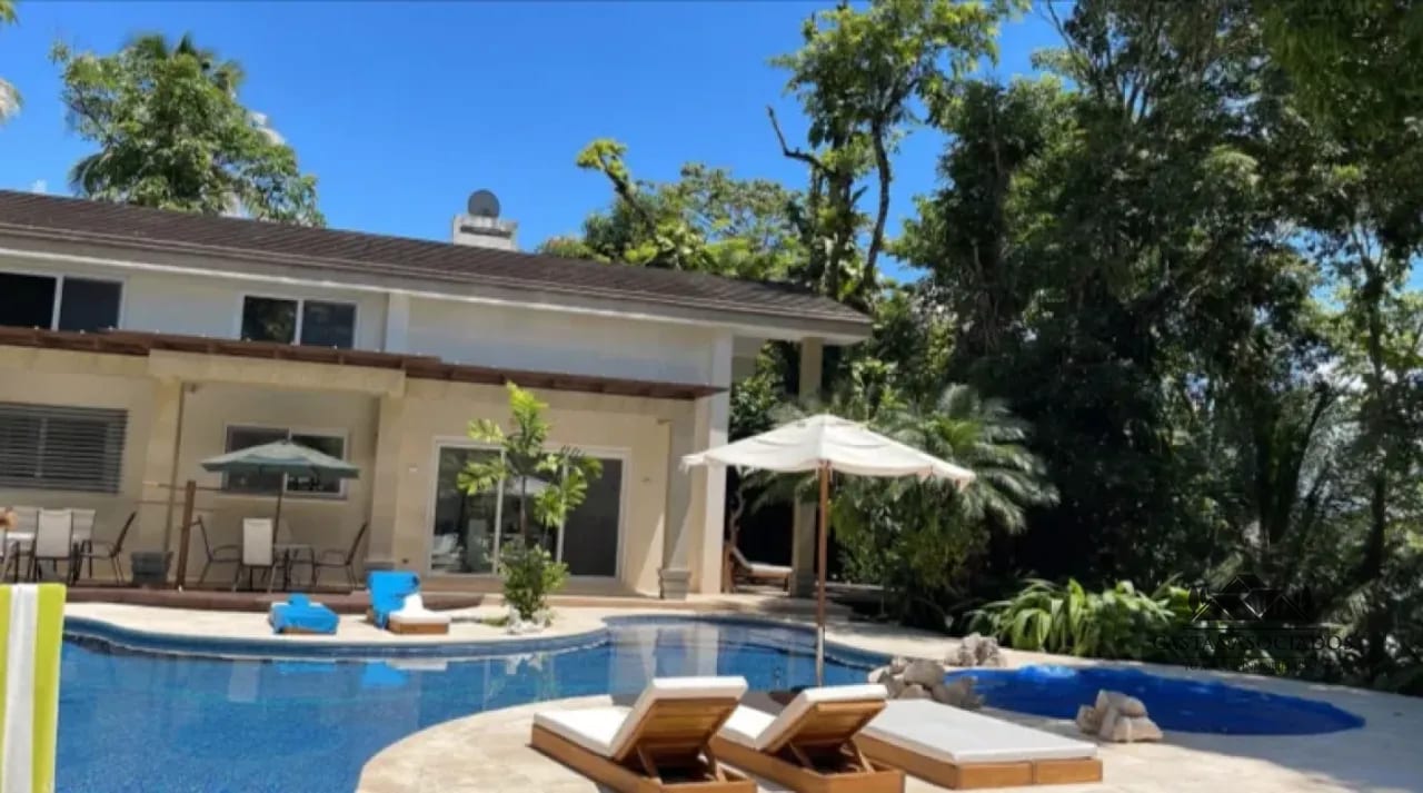 Casa en Venta Rio Dulce — Casa en Venta en Río dulce, Izabal — foto 1 de 15