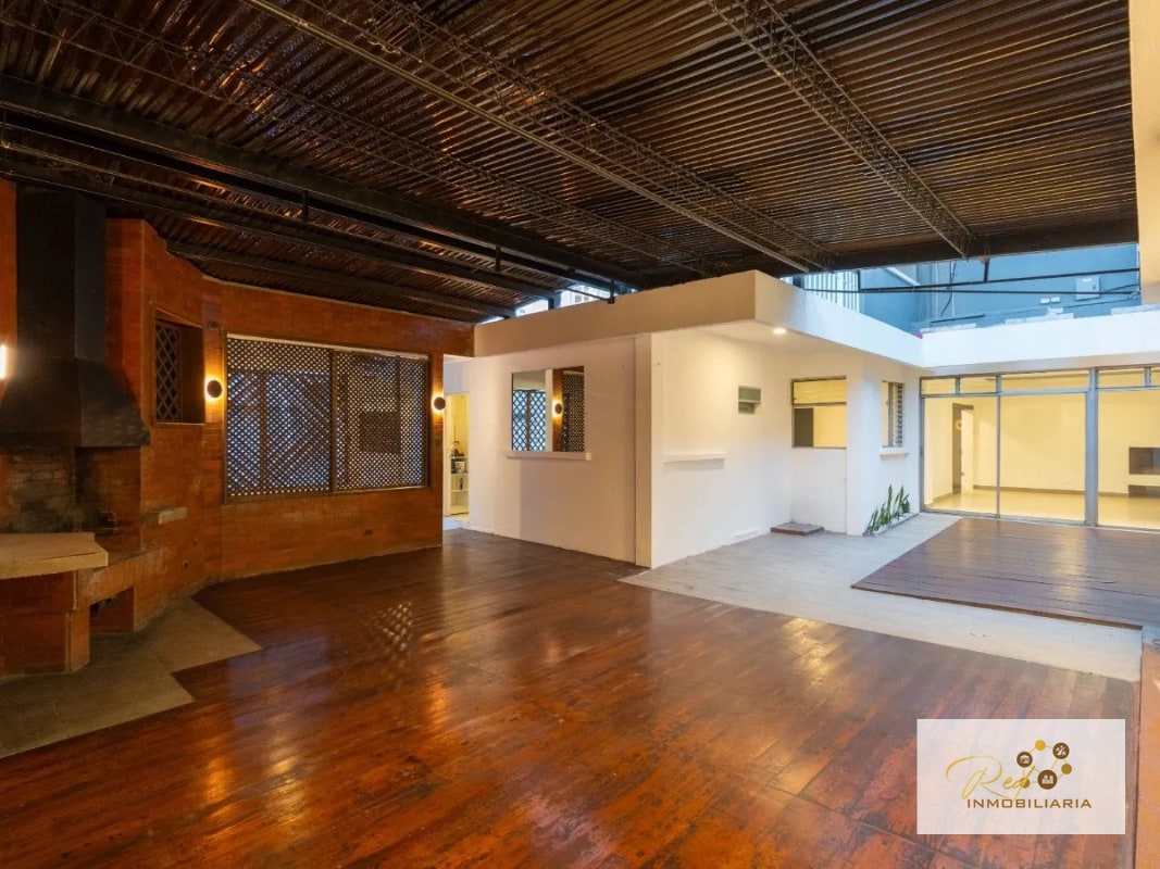 Venta de casa en zona 13 - 15