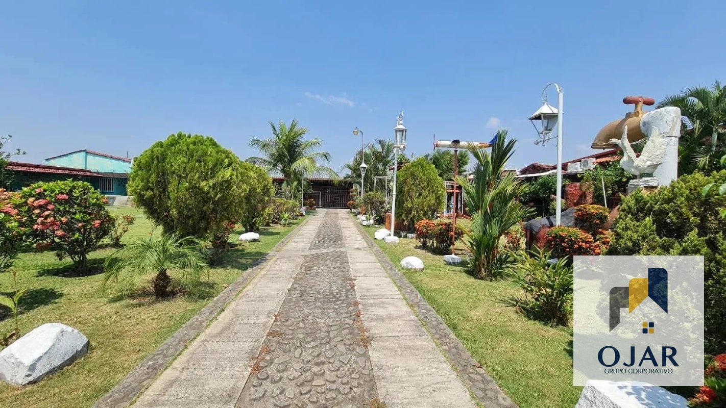 CASA VACACIONAL EN VENTA EN QUINTAS LA PONDEROSA, KM 77 HACIA PUERTO QUETZAL - 2