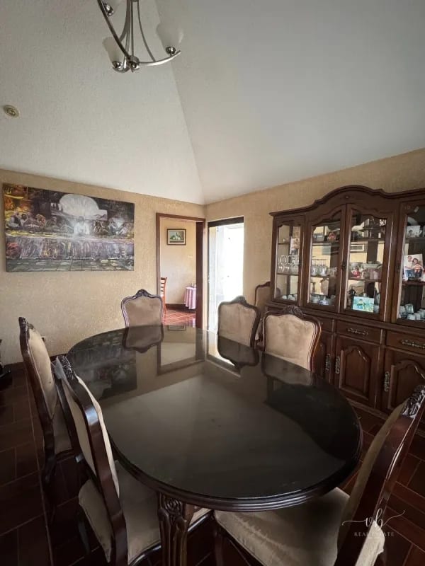 Casa en venta - Montebello 2 - CAES km 9.5 — Casa en Venta en Montebello II, Carretera a El Salvador, Guatemala, Ciudad — foto 5 de 14
